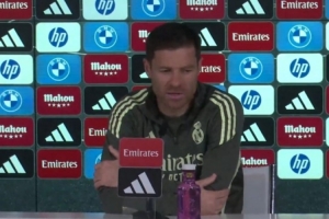 阿隆索确认：姆巴佩伤势无碍，入选大名单；贝林厄姆训练状态积极，心情愉悦。