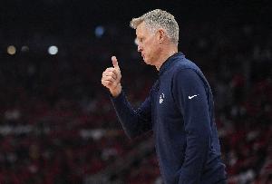 有要求过库明加的出场时间吗？拉科布：我信任科尔 执教的人是他