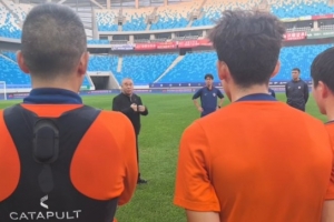 海牛投资人乔伟光喊话：不能让海港从我们身上、蹚着我们夺冠