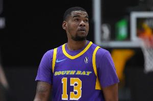 媒体人：梅森-琼斯曾收到CBA球队的三份报价 价格80-115万美金