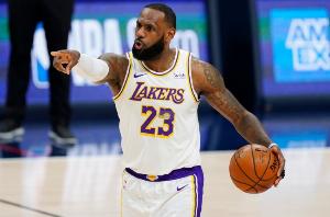 帕金斯：詹姆斯这人太难捉摸了 你根本不知道他心里还有什么计划