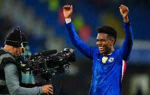 4500万欧超值？TA：埃斯特旺快速适应英超，在巴西声望超恩德里克