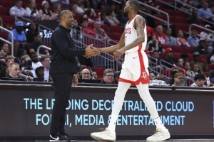 火记：大家居然觉得火箭和杜兰特没提前规划续约 这太不可思议了