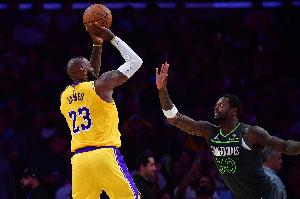 詹姆斯缺席揭幕战！科尔：我们不需要再准备应对“勒布朗法则”了