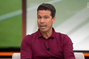 赛后称幸好国米赢了，埃尔纳内斯解释：我尊重罗马，这只是开玩笑