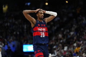 主线任务仍是摆烂！疯狂囤货首轮秀 奇才明夏1亿空间是要留给谁？