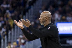 比卢普斯：我允许球员们放开打 主动制造有序混乱 迫使对手提速