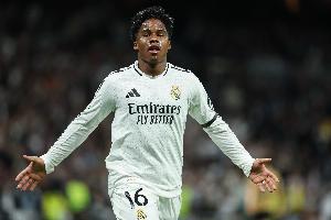 记者：恩德里克身边人对阿隆索感到愤怒，球员想租借加盟欧战球队