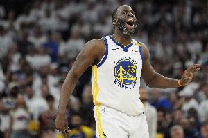 追梦：最后阶段对手通常只有一次投篮机会 没进我们能迅速推反击