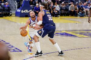 当库里队友是啥感觉？霍福德：这也太爽了 以前在对家&现在换位了