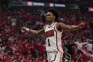 阿门：我们怀有对总冠军的期待 但还没有真正打出一场好球