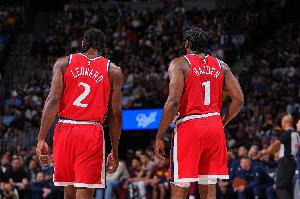 库里：我们派多人防守哈登小卡 让他们在人堆里打球