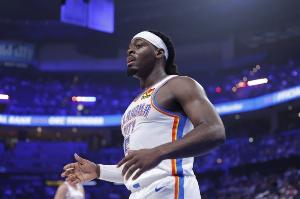 多特谈阿杰伊-米切尔：他打得很自如 他每次拿球都期待能有好表现