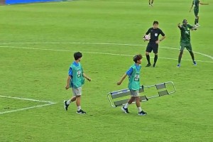 国安远征球迷怒批：王刚早就不配当国安队长了