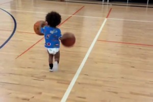 看了C罗这个视频，让人觉得凌空抽射很简单