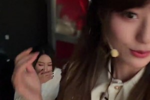 自己也闪着腰了！小七：湖勇大战一番战拿下！你看把佳依给气的~