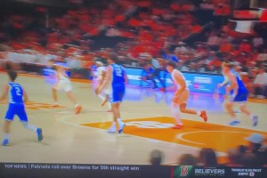 被调成啥了！克莱在马冬梅身边小鸟依人