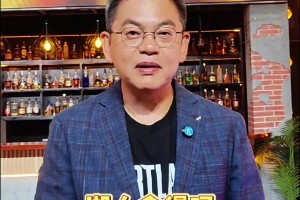 苏群：里夫斯2天拿92分，这下3500-4000万的大合同基本没跑了