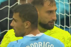 难崩！库库雷里亚：为什么受伤的总是我？